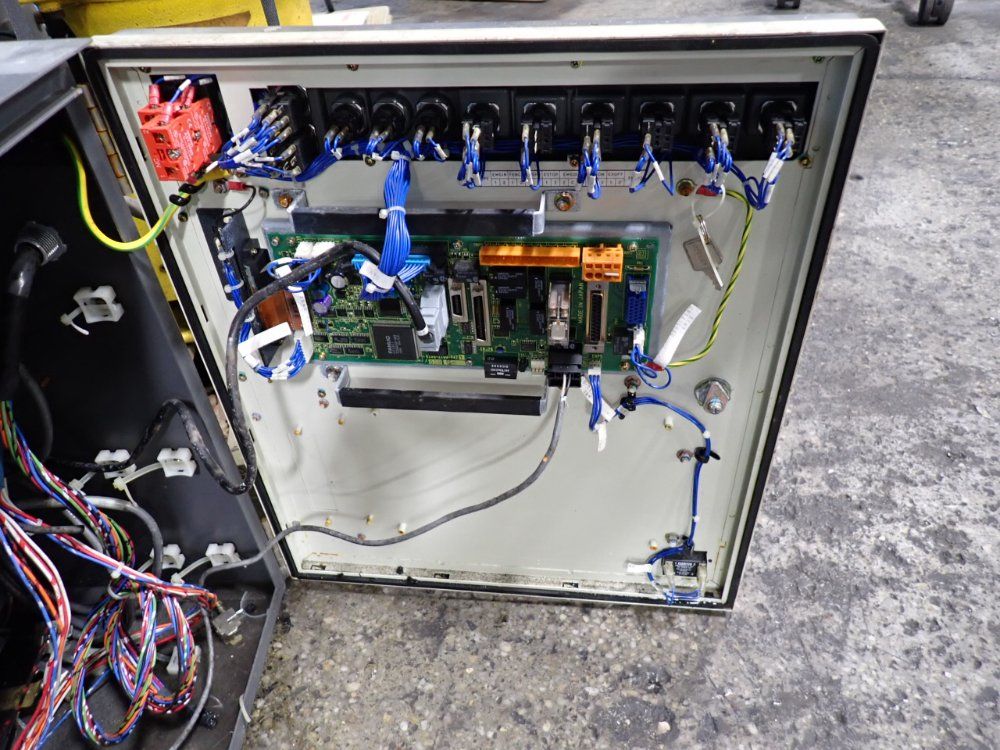 Fanuc Robot - Arc Mate 100i
