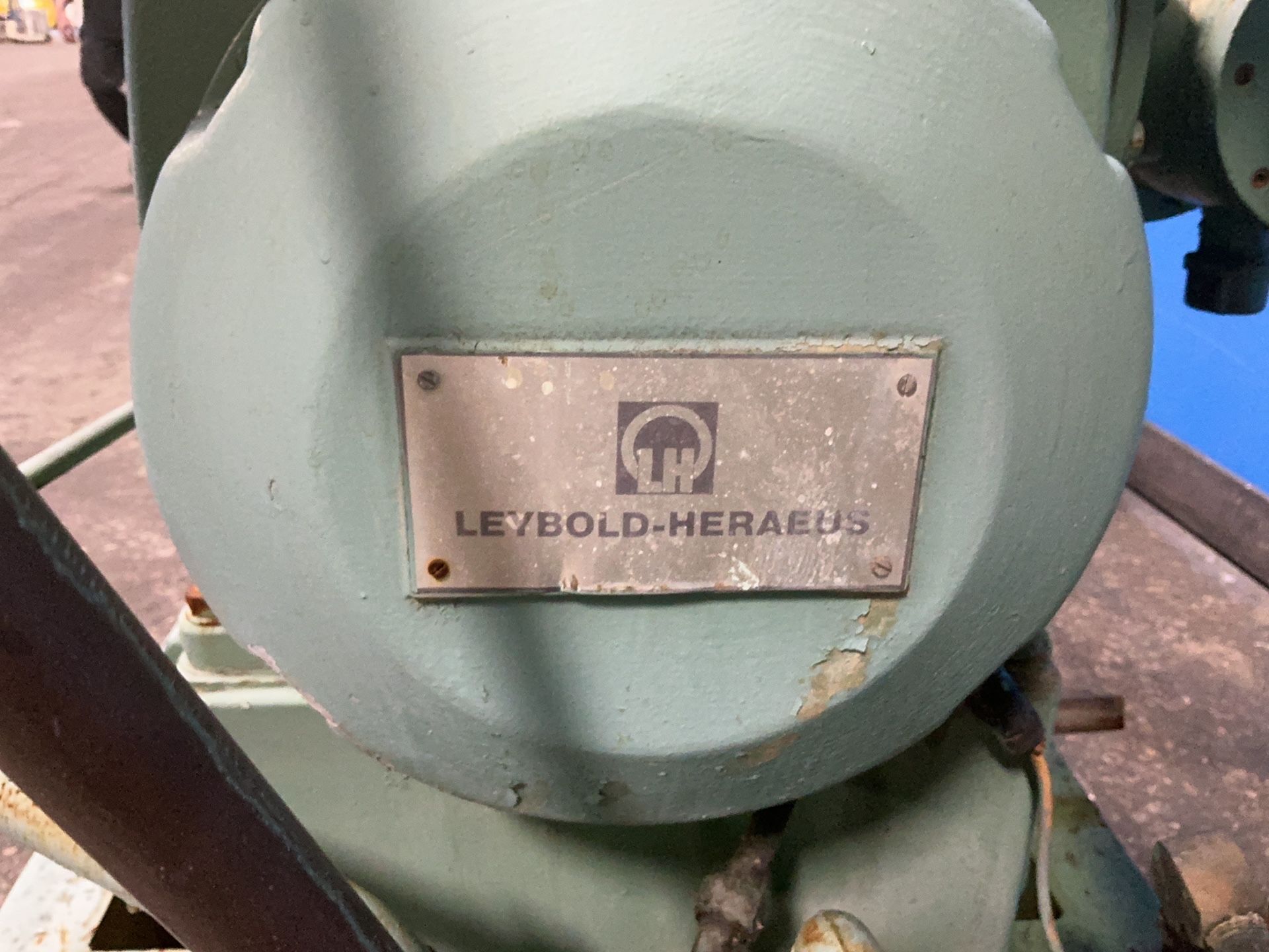 Leybold-heraeus Pump - Tr 630