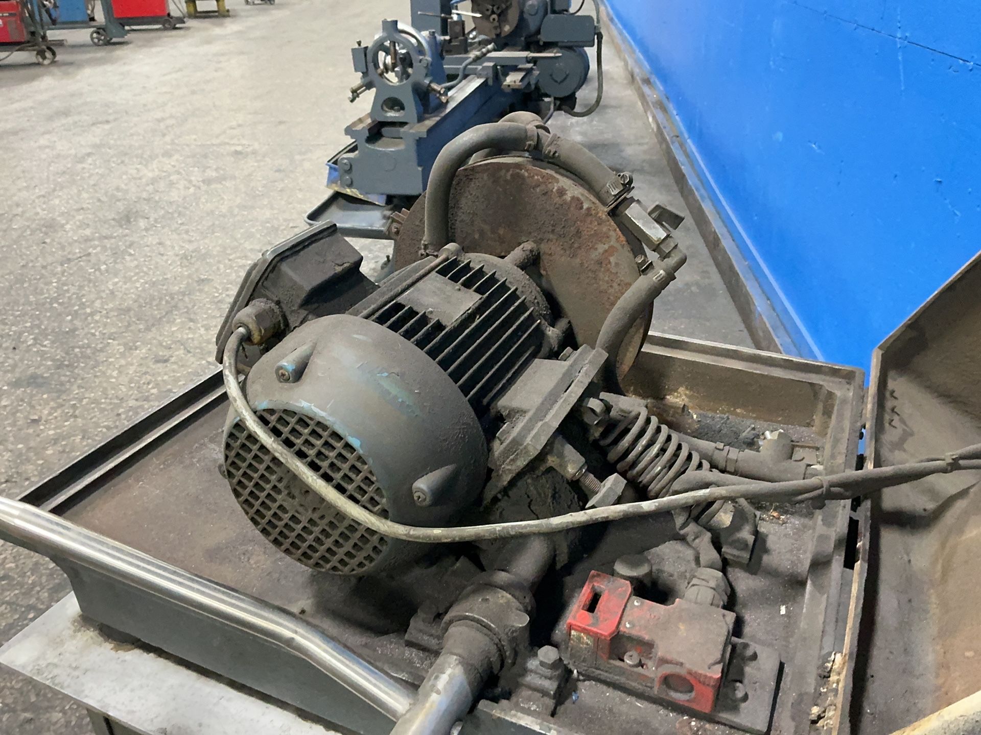 Buehler Abrasive Cutter - Abrasivemat 2
