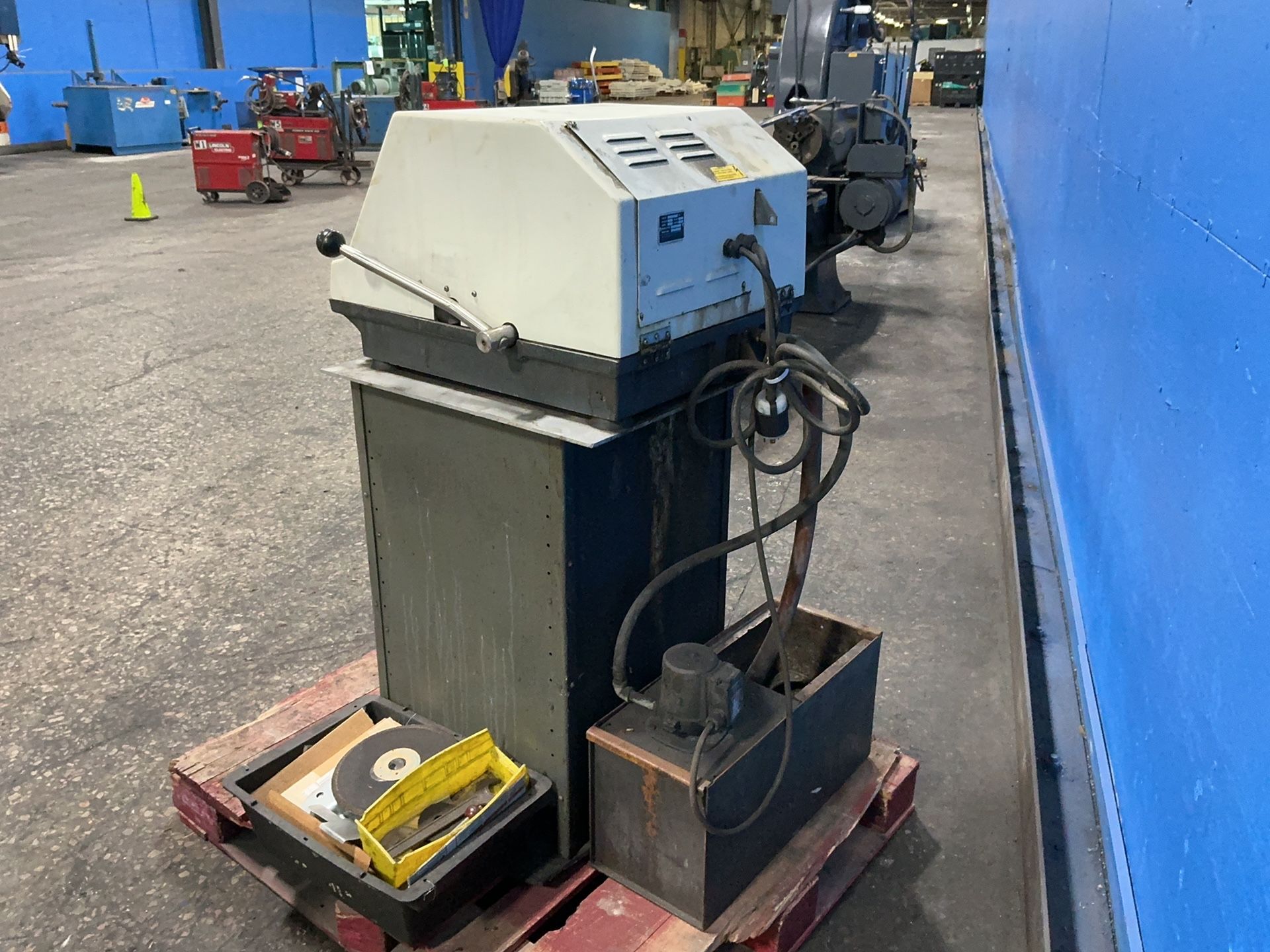 Buehler Abrasive Cutter - Abrasivemat 2