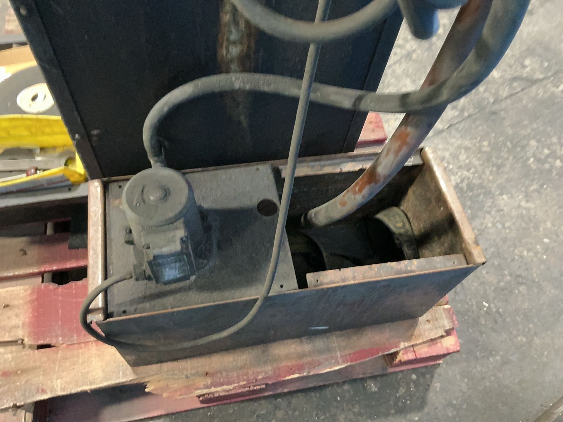Buehler Abrasive Cutter - Abrasivemat 2