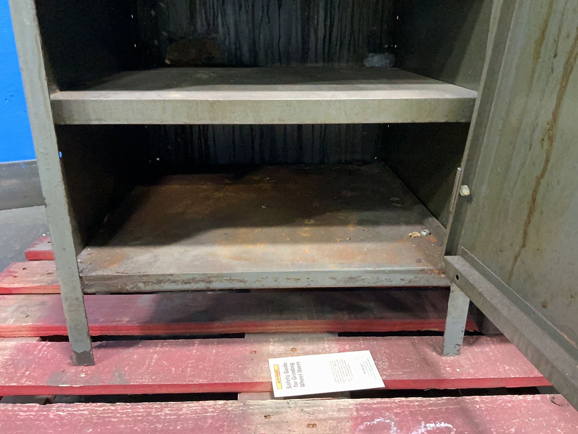 Buehler Abrasive Cutter - Abrasivemat 2
