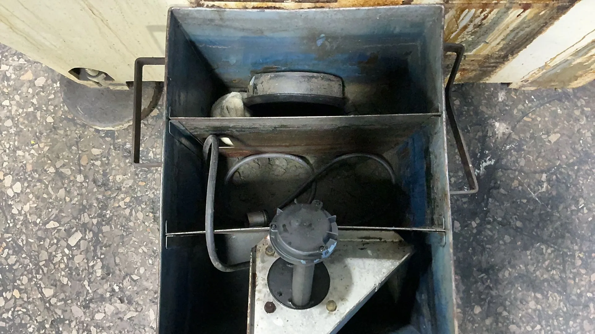 Brown & Sharp 8” X 32” Surface Grinder