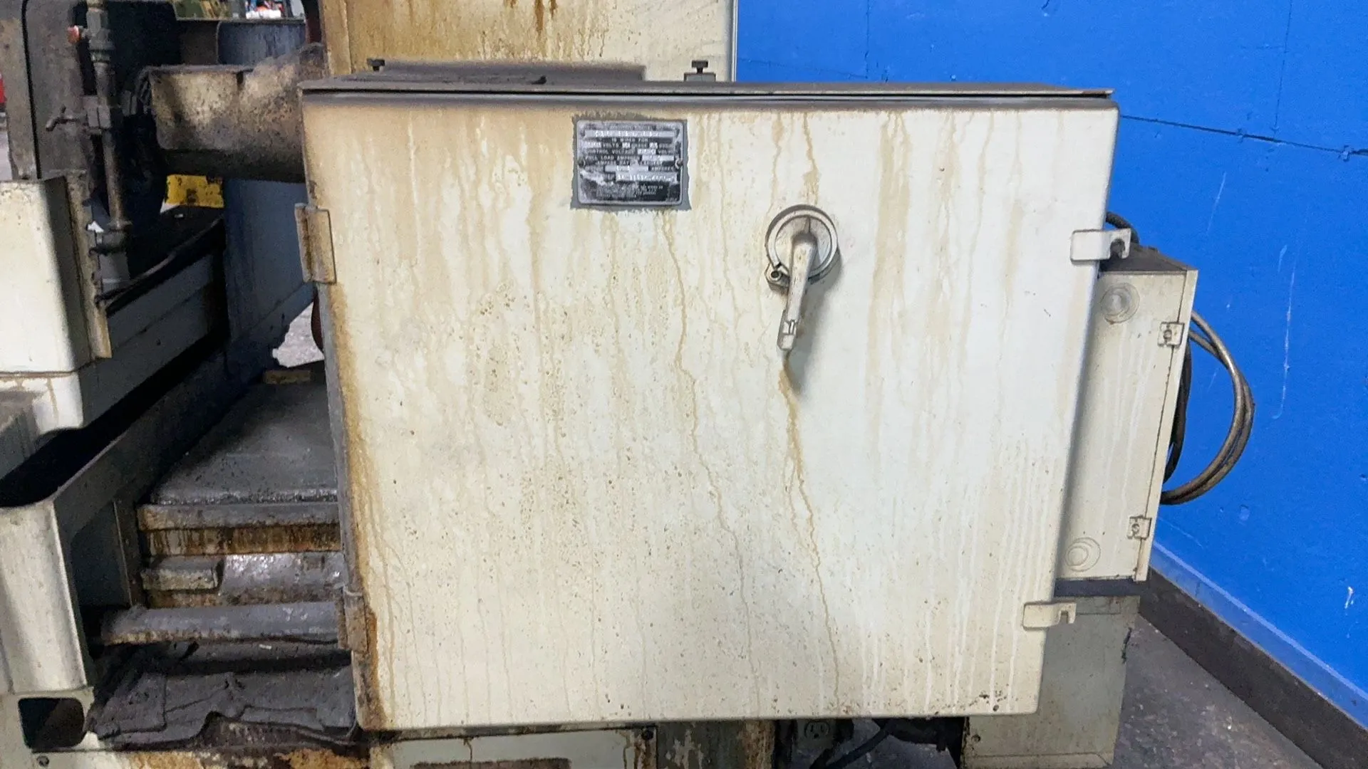 Brown & Sharp 8” X 32” Surface Grinder