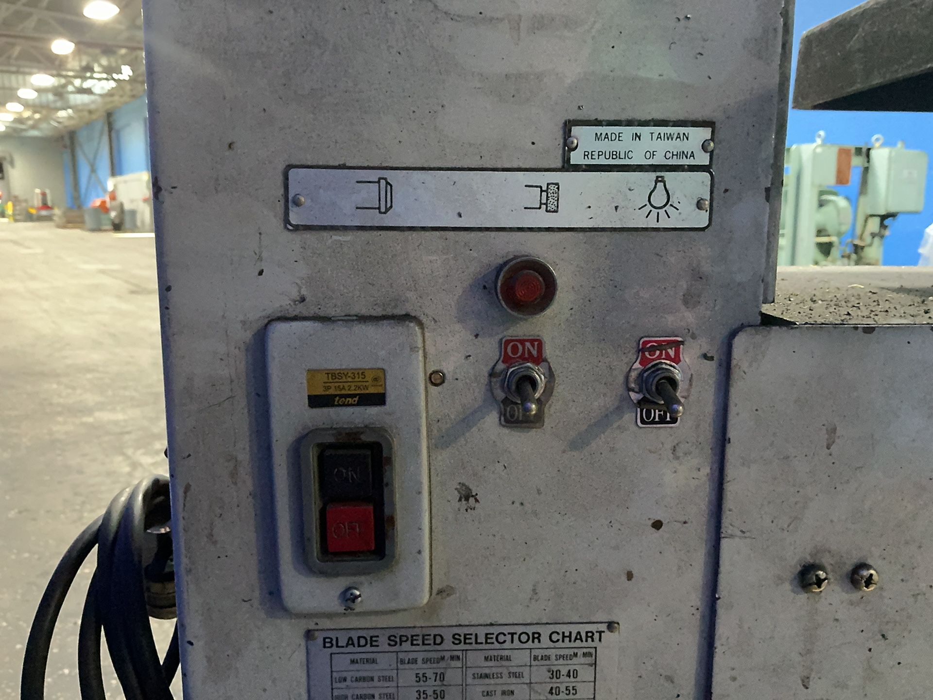 Prm 8” Vertical Band Saw - Rf66kb361