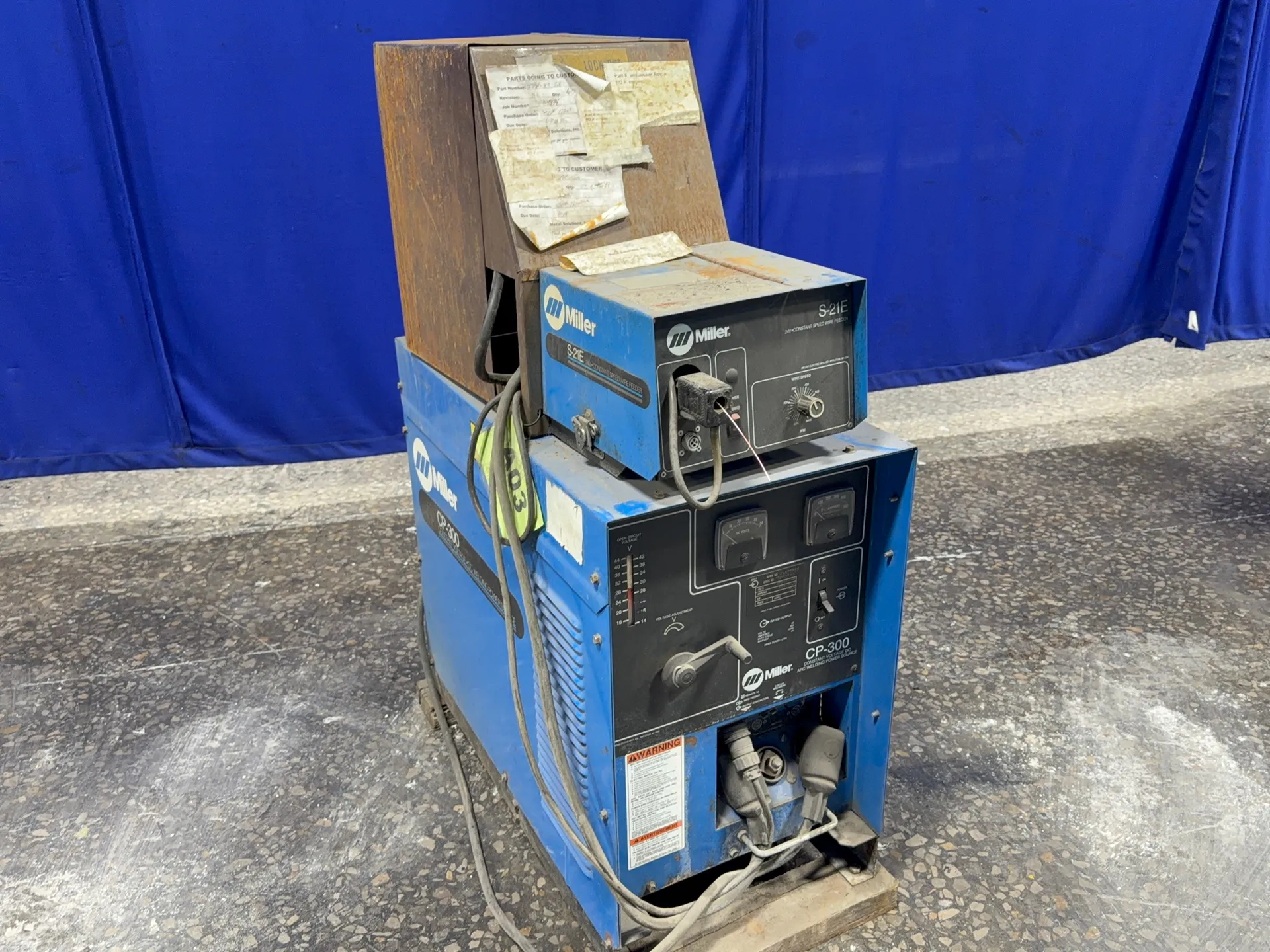 Miller 300 Amp Welder W/ Wire Feeder - Cp-300