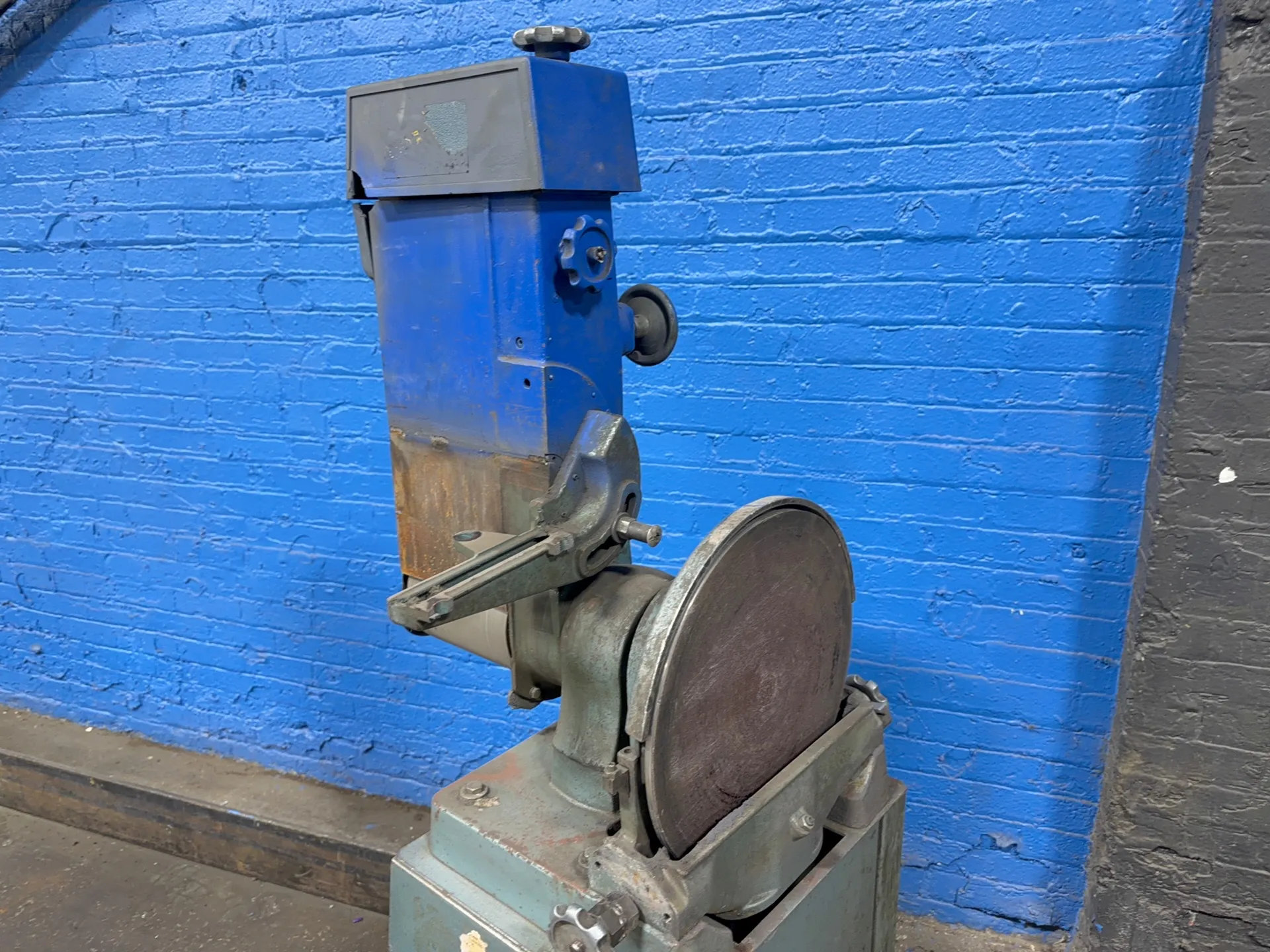 Doall 6” / 12” Belt/disc Sander - 4206