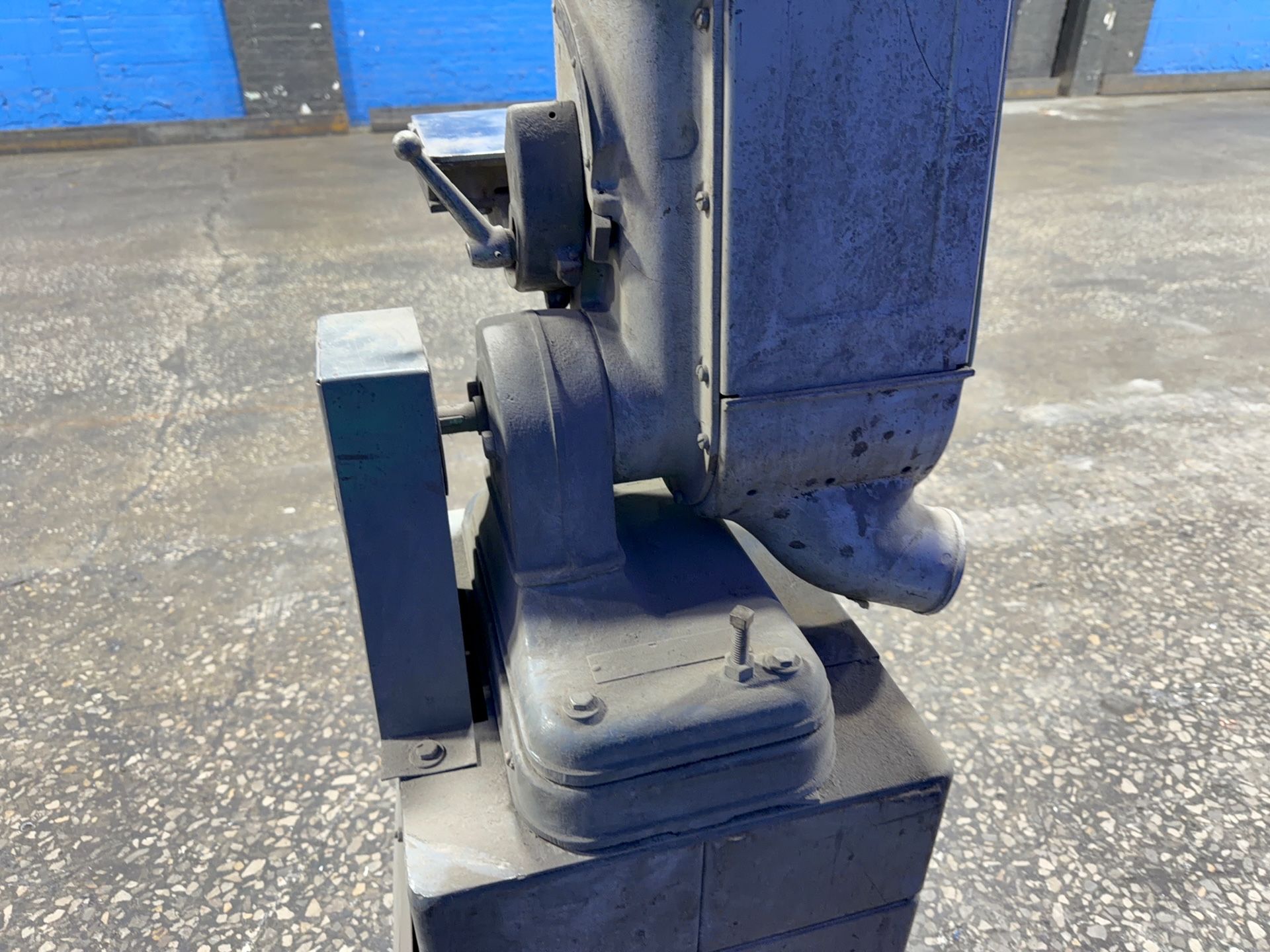 Rockwell 6” Belt Sander - 31-550