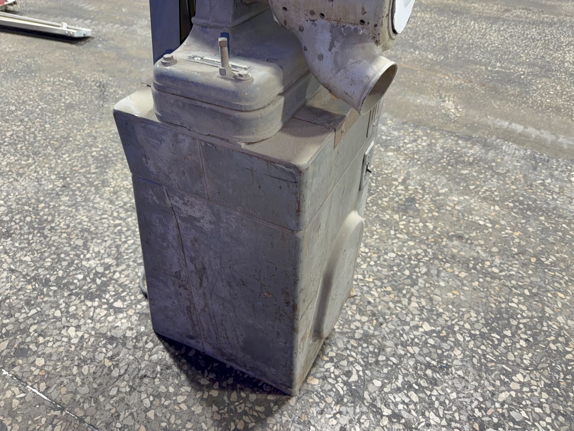 Rockwell 6” Belt Sander - 31-550