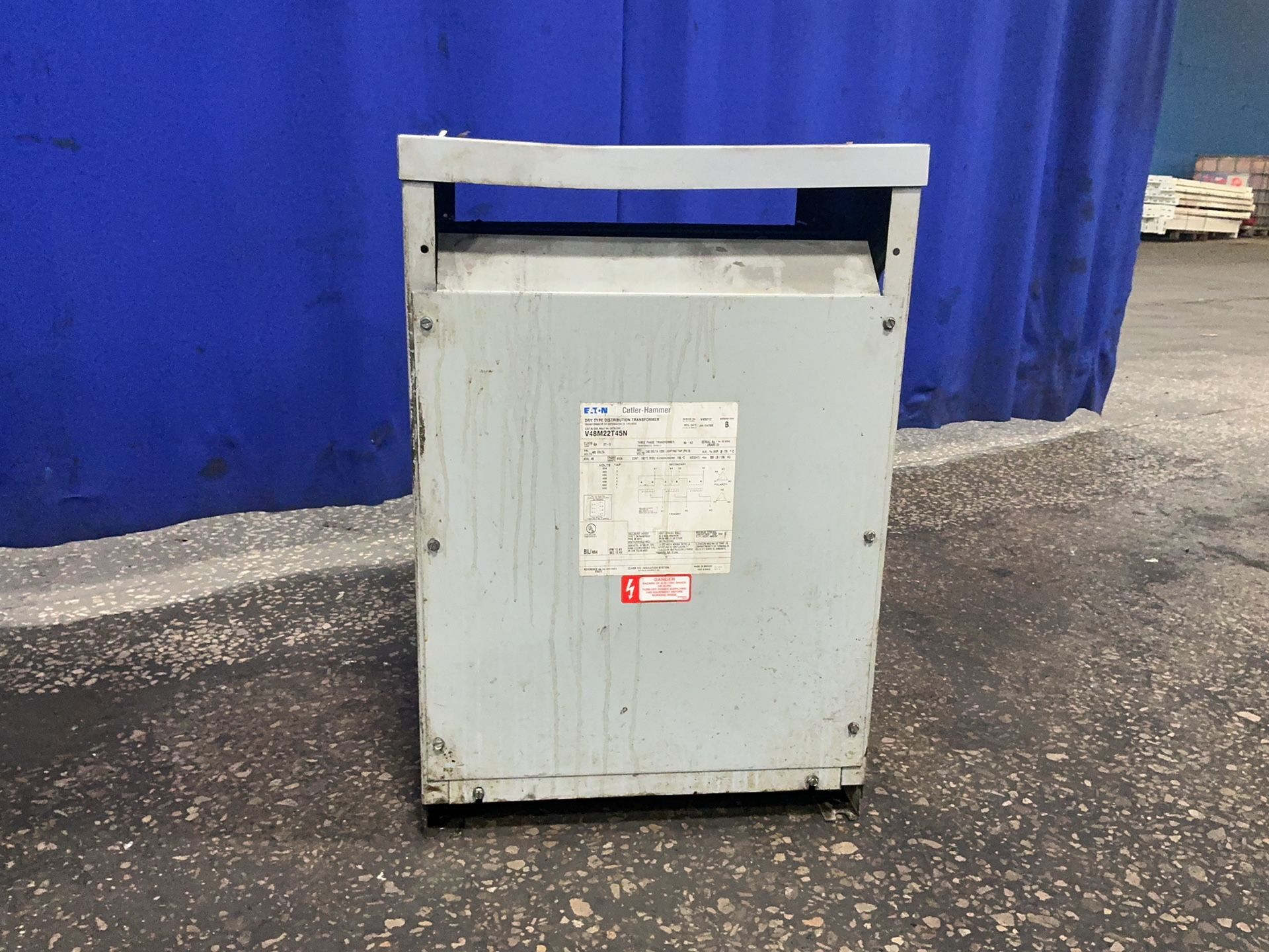 Eaton 45 Kva Transformer - V48m22t45n