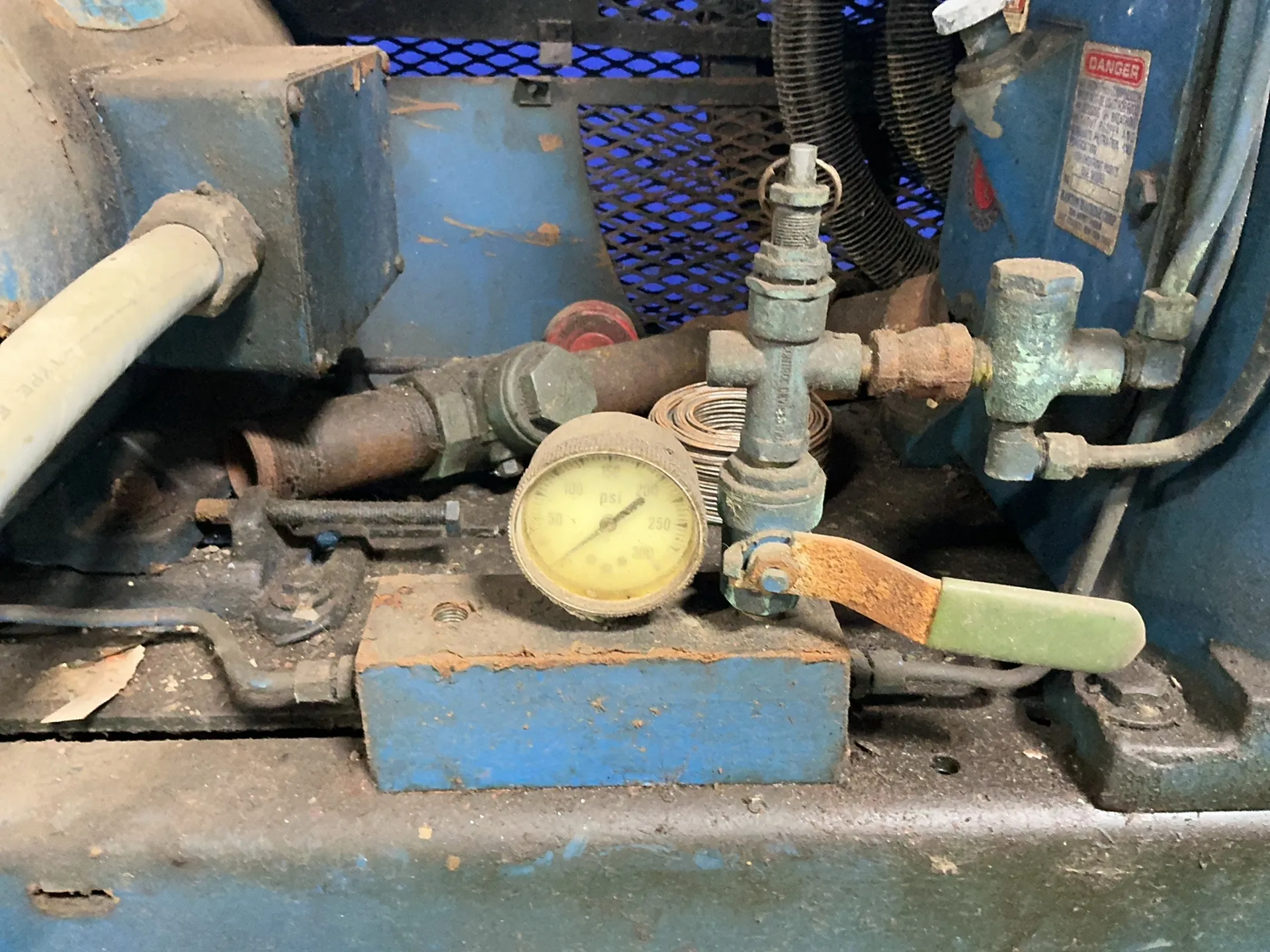 Kanton 10 Hp Air Compressor - K-10-3-120 H-q