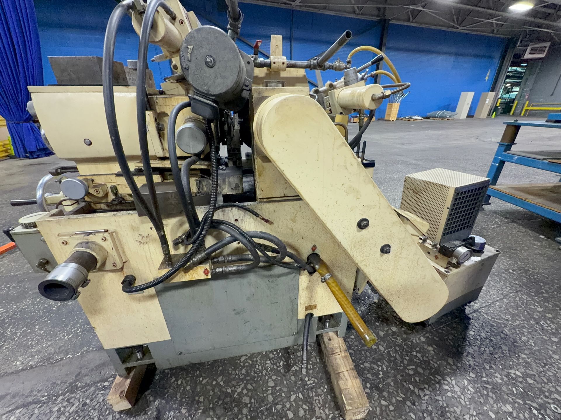 St Supertec Centerless Grinder - Stc-12