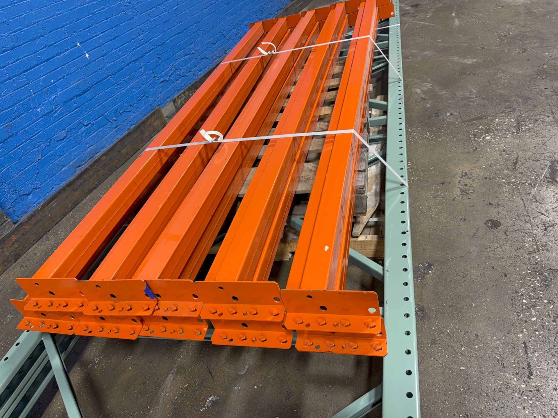 48” X 192” Pallet Racking Lot - Tear Drop
