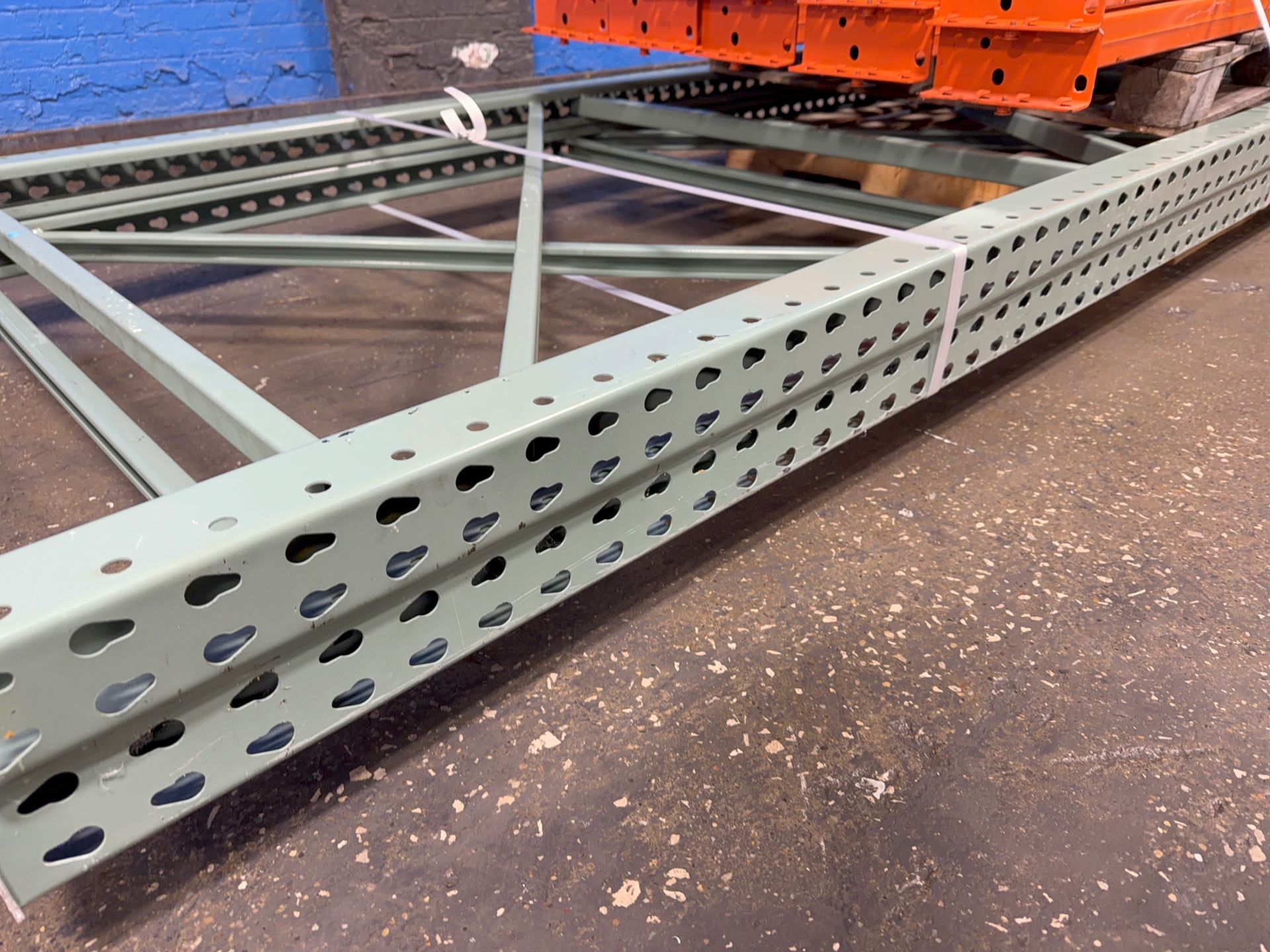 48” X 192” Pallet Racking Lot - Tear Drop