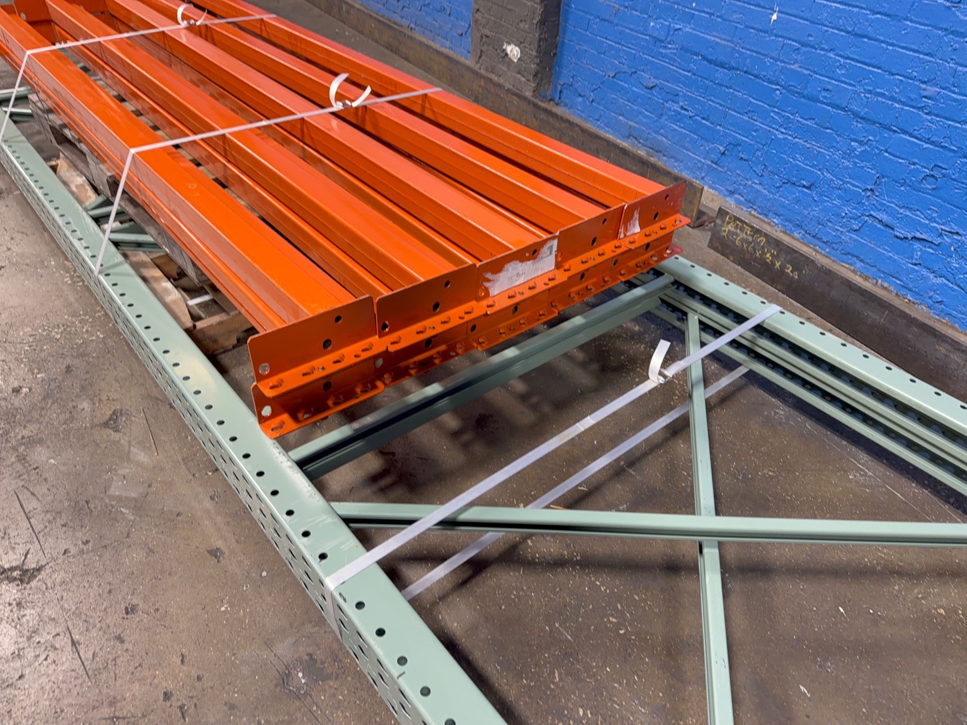 48” X 192” Pallet Racking Lot - Tear Drop