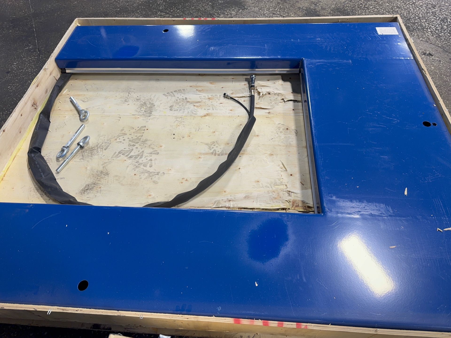 Vestil 53” X 63” Lift Table Top