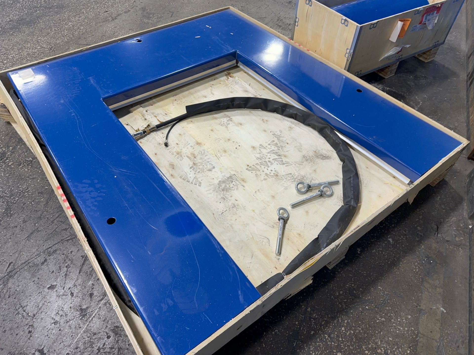 Vestil 53” X 63” Lift Table Top
