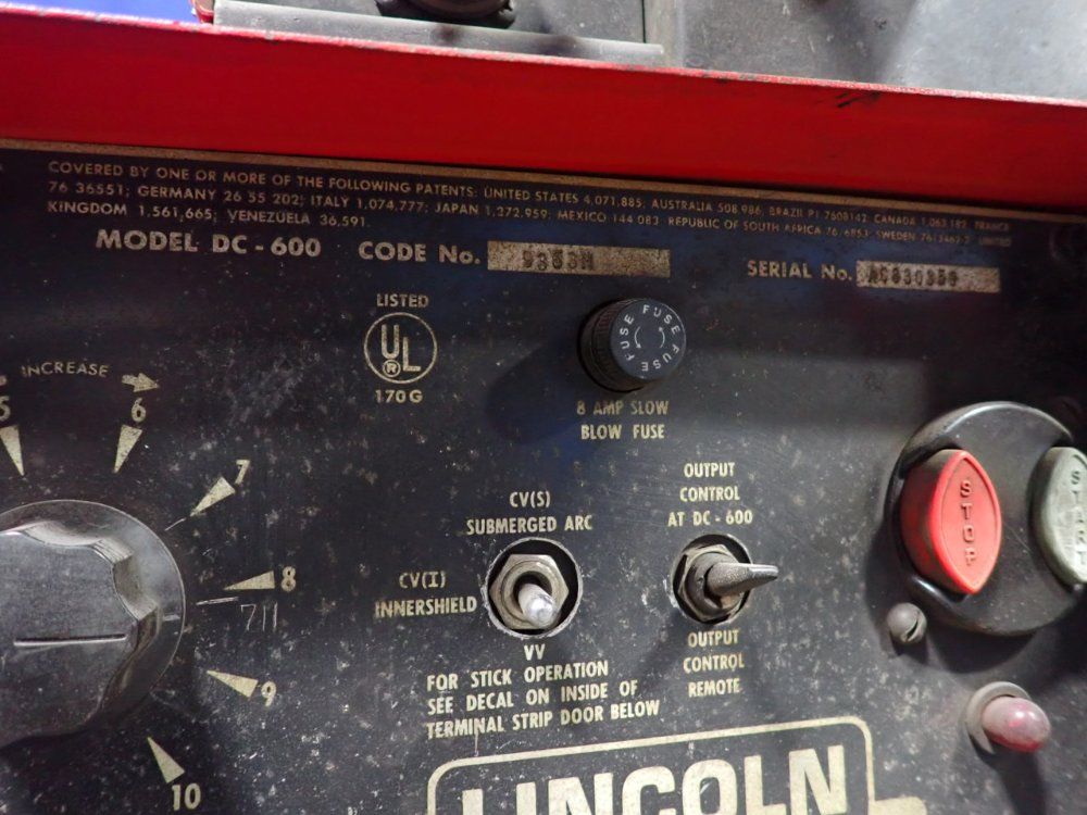 Lincoln Electric 600 A Welder - Dc-600