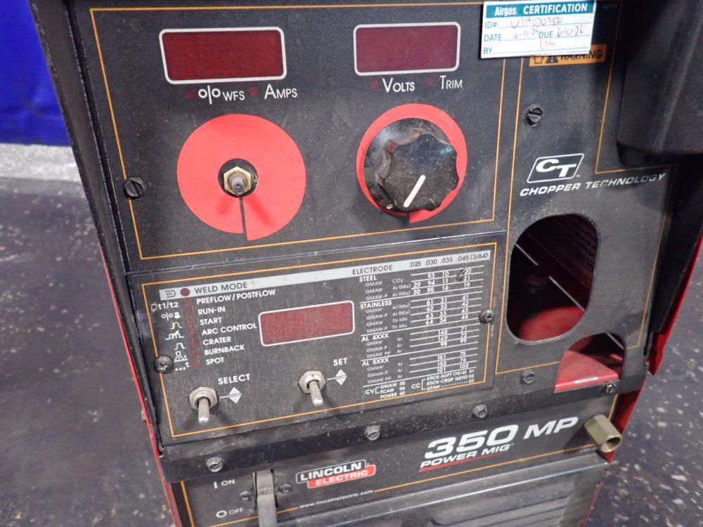 Lincoln Electric 350 A Welder - Power Mig 350mp