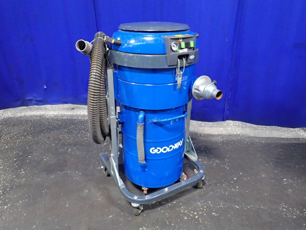 Lincoln Electric 350 A Welder - Power Mig 350mp