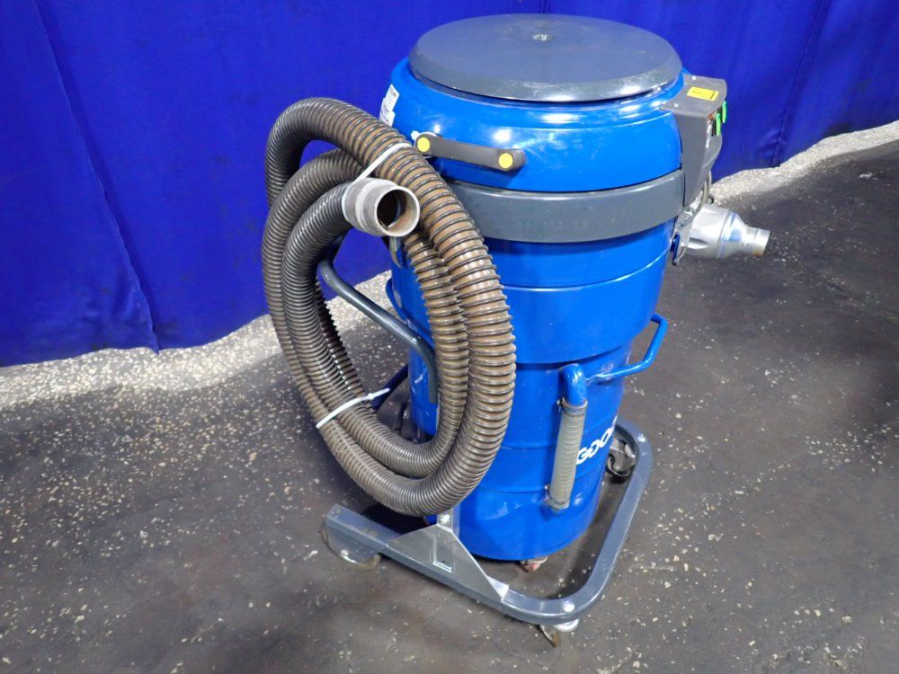Lincoln Electric 350 A Welder - Power Mig 350mp