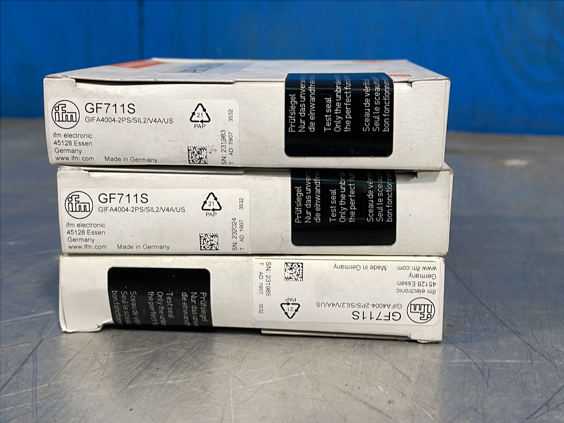 Ifm Electric Proximity Switch Sensor - Gf711s