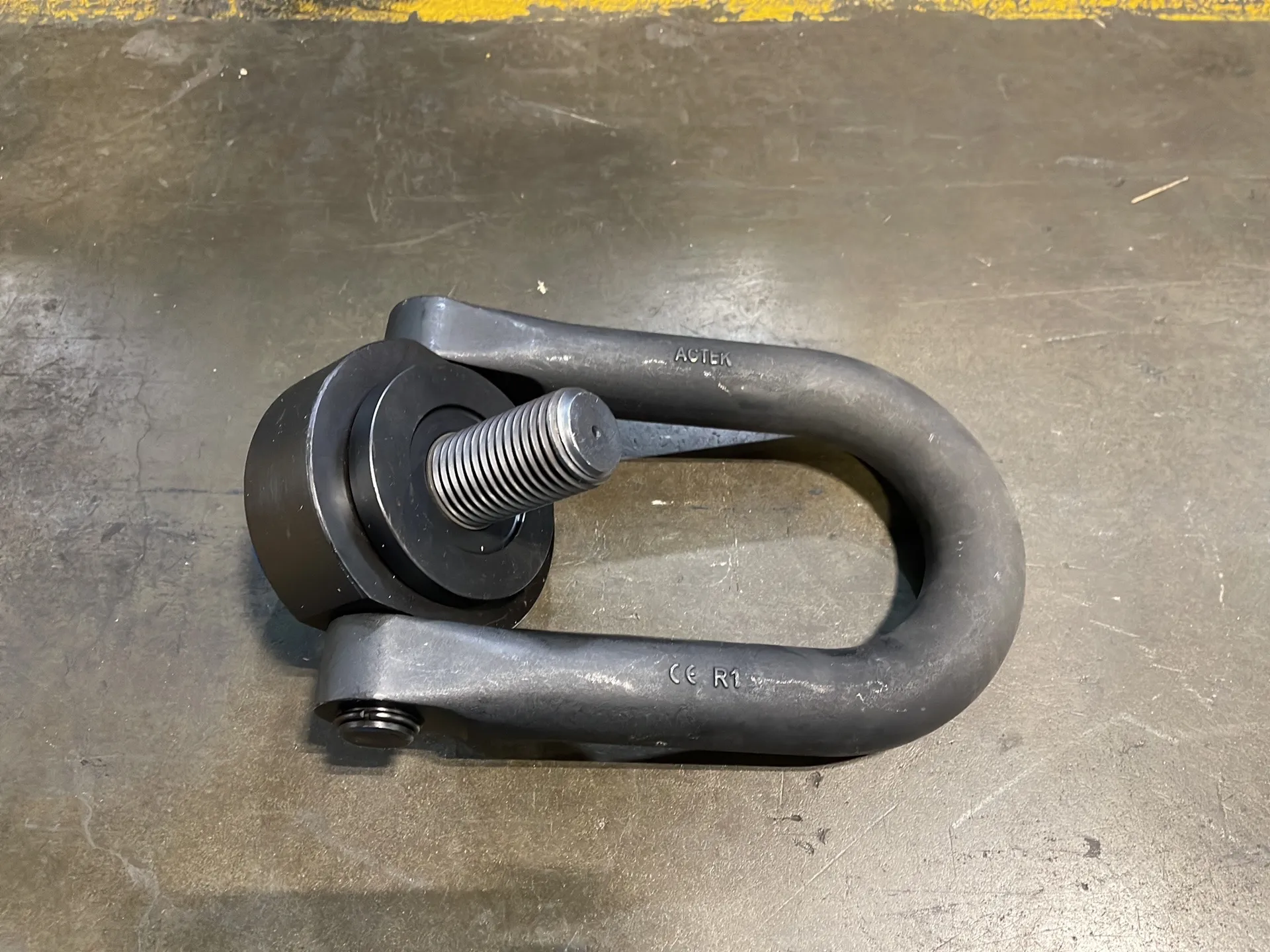 Actek 12,500 Kgs Safety Swivel Hoist Ring - Ak46965
