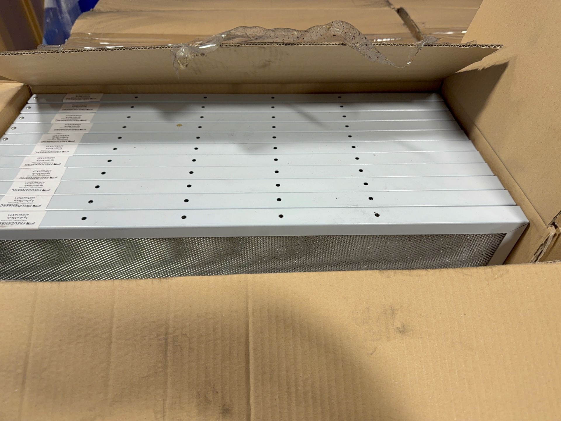 Freudenberg 24” X 24” X 1” Air Filters - Hydromesh