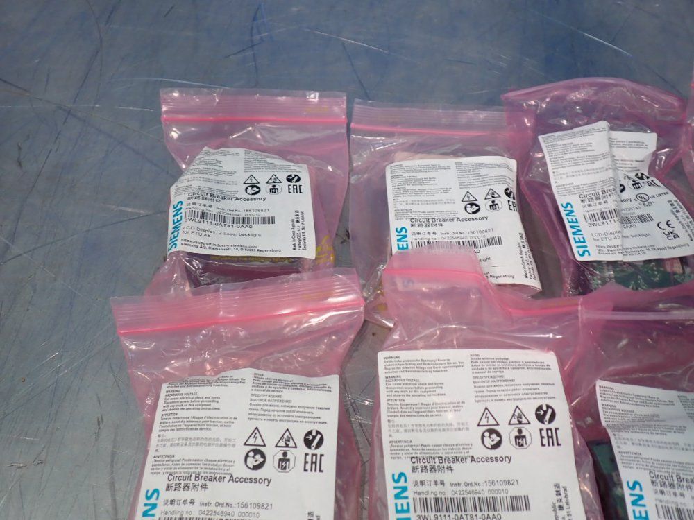 Siemens Lcd Displays For Circuit Breaker. - 3wl9111-0at81-0aa0
