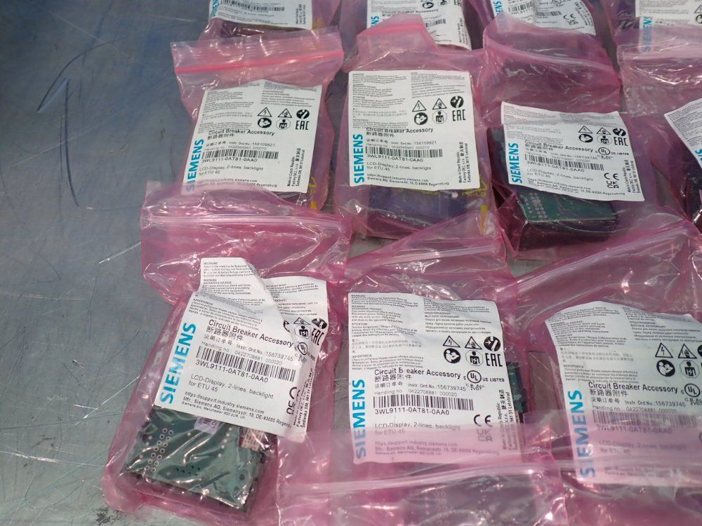 Siemens Lcd Displays For Circuit Breaker. - 3wl9111-0at81-0aa0