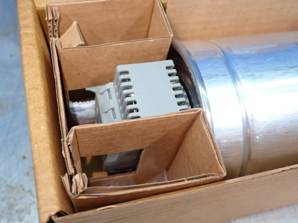 Tdk Compact Capacitors - B25673s8202a500