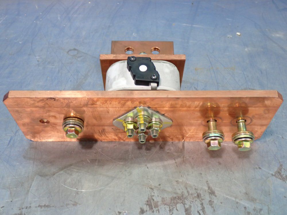 Eaton Bussmann Square Body Fuse With Copper Lugs - 170m7083