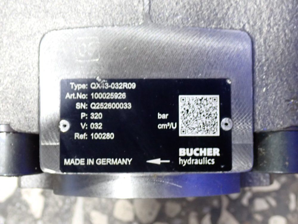 Bucher Hydraulics 320 Bar Internal Gear Pump - Qx43-032r09
