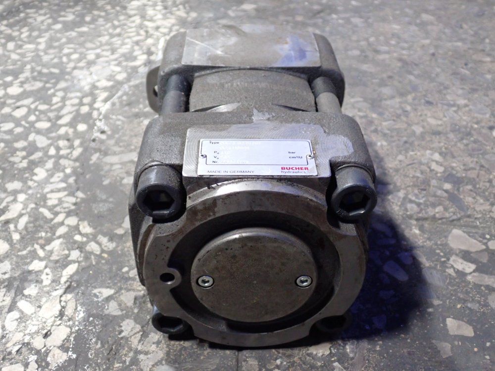 Bucher Hydraulics 320 Bar Internal Gear Pump - Qx43-032r367