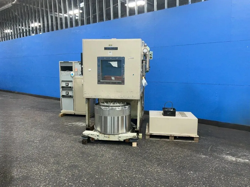 Thermoton 40” X 40” X 35” Temperature Chamber / Shaker - Tc-0019