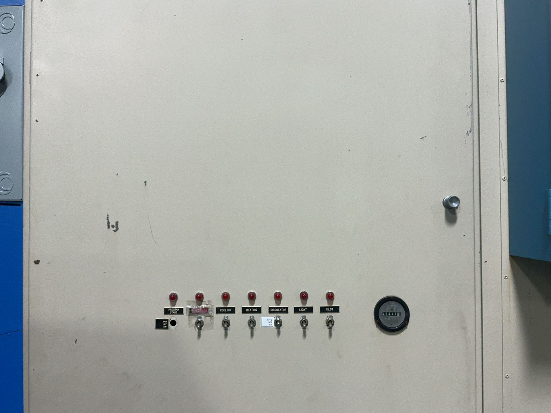 Thermoton 40” X 40” X 35” Temperature Chamber / Shaker - Tc-0019