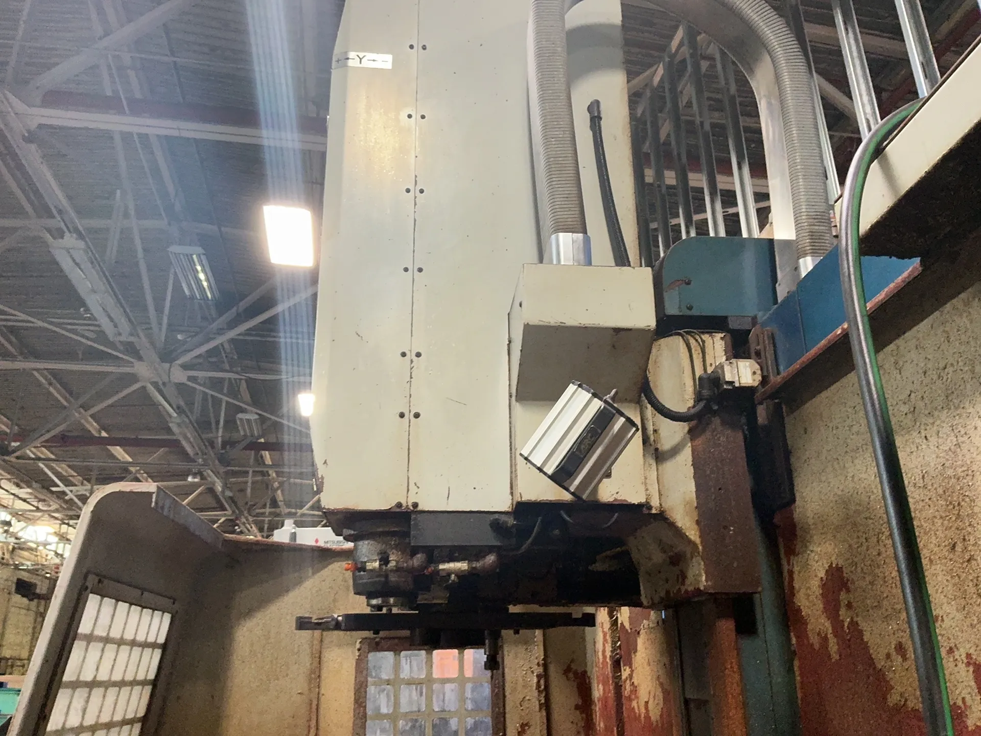 Viper 18" X 47" Hi-performance Machining Center - Vmc-950