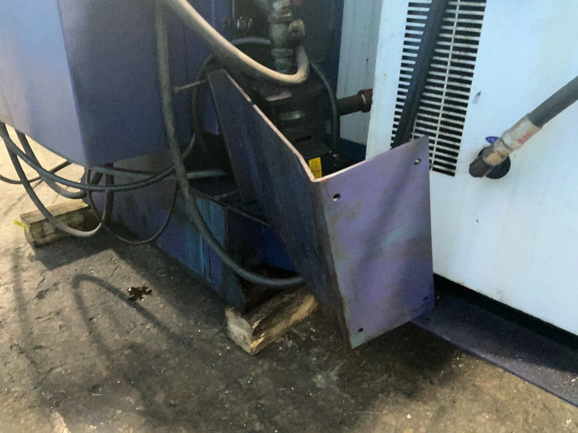 Viper 18" X 47" Hi-performance Machining Center - Vmc-950