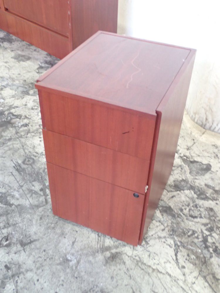 17'' X 20'' X 28'' Cabinet