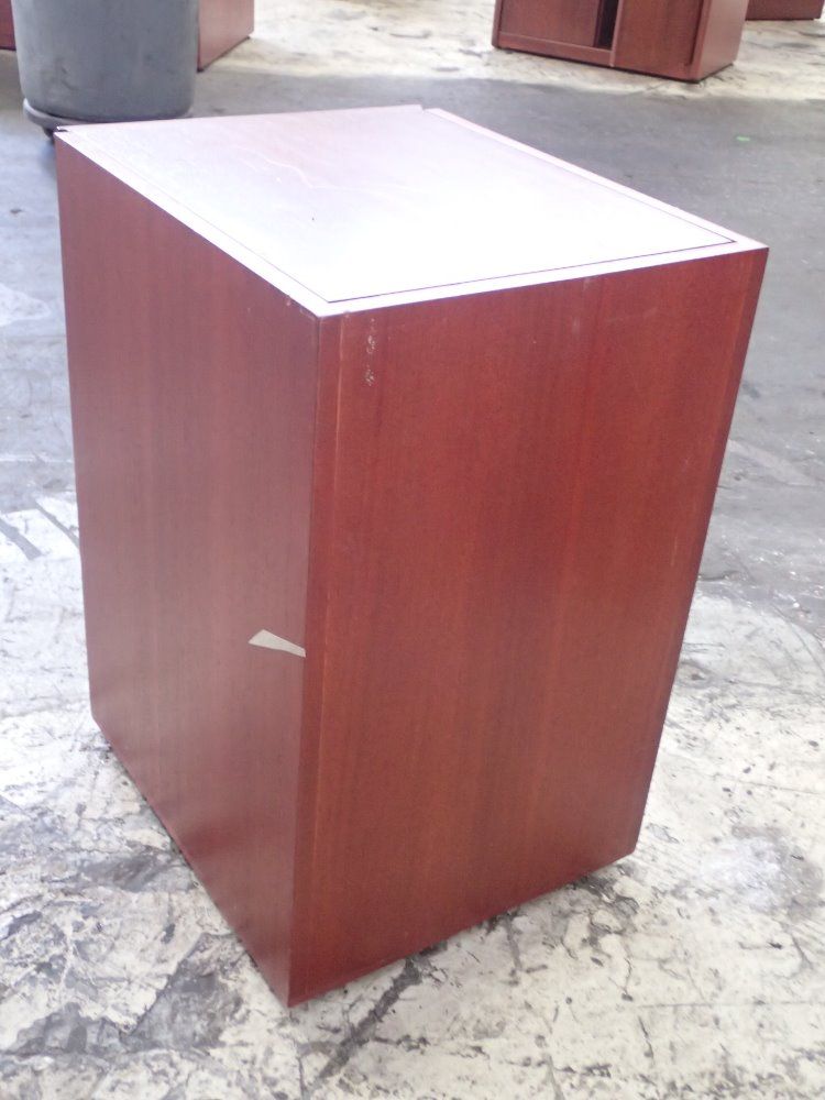17'' X 20'' X 28'' Cabinet