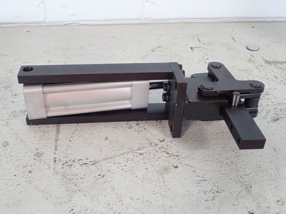Festo Pneumatic Cylinder - Dw-40-74-p-a-sa