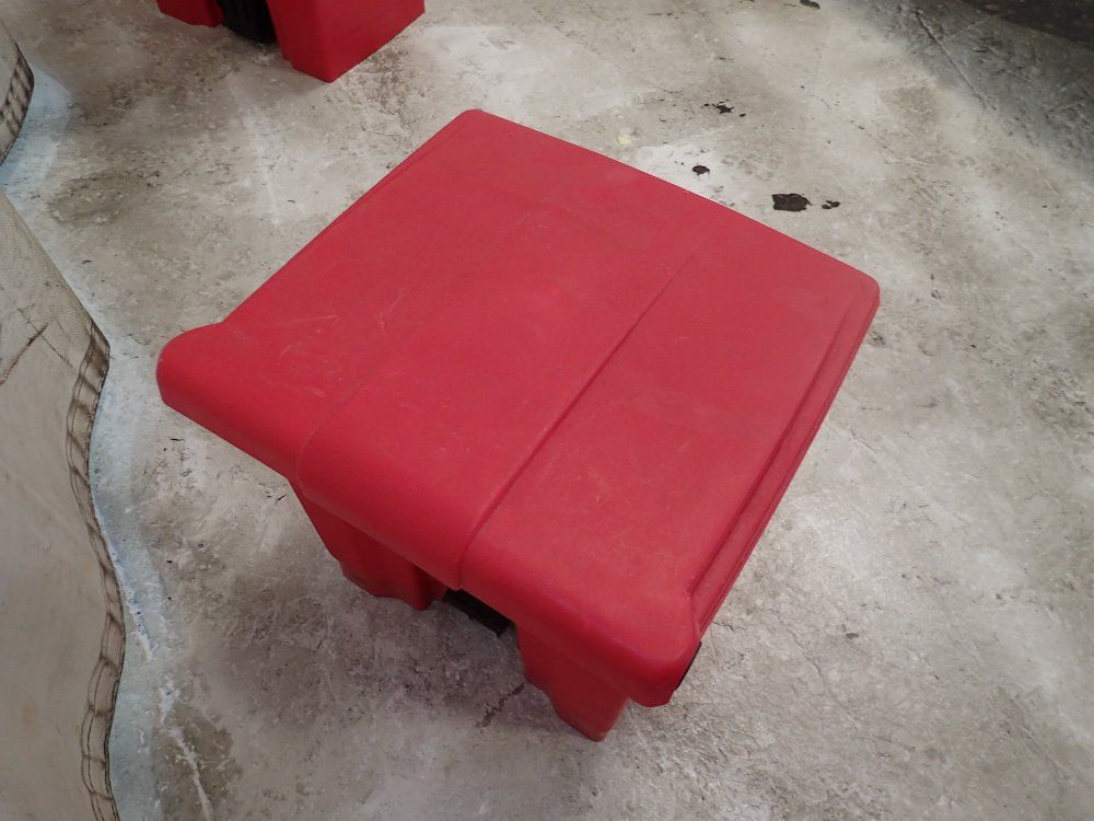 Rubbermaid 12'' X 14'' X 15'' Biohazard Trash Bin