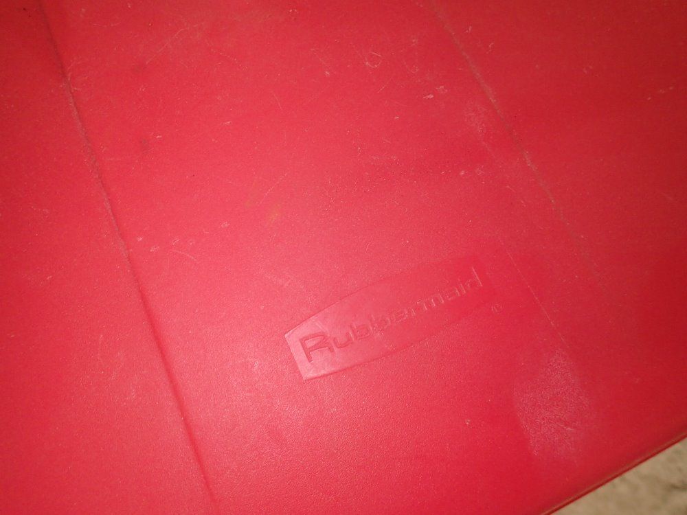 Rubbermaid 12'' X 14'' X 15'' Biohazard Trash Bin