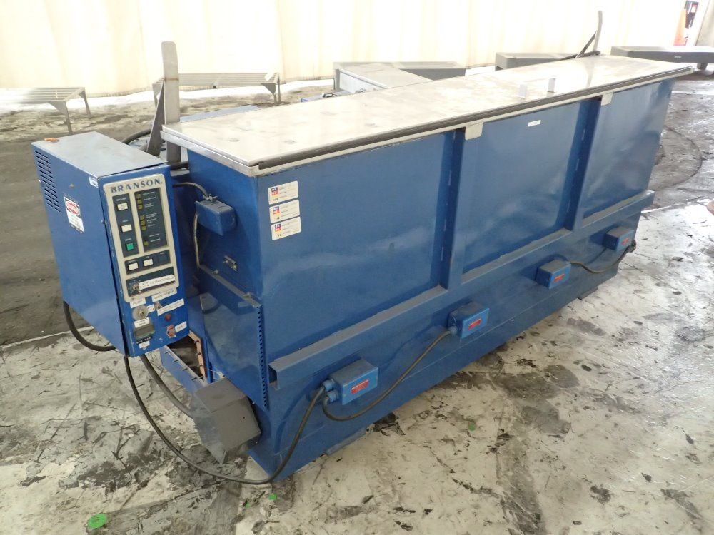 Branson Ultrasonics Corp Ultrasonic Cleaner - Ag-8171/-125