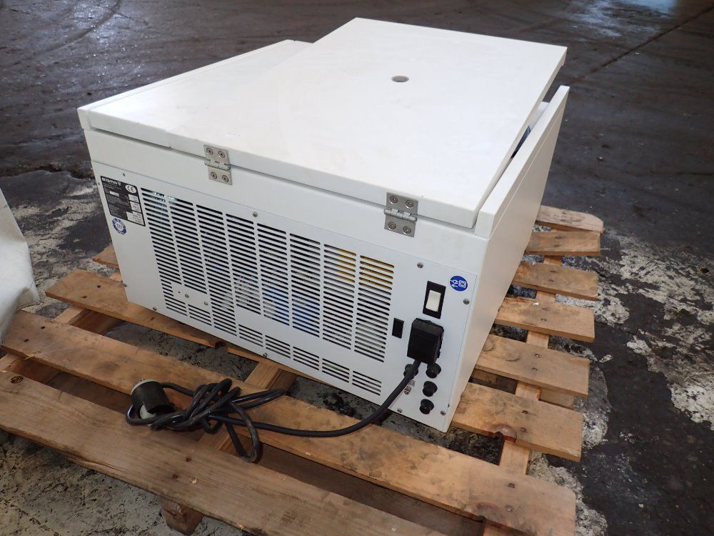 Sigma 15000 Rpm Centrifuge - 4k15