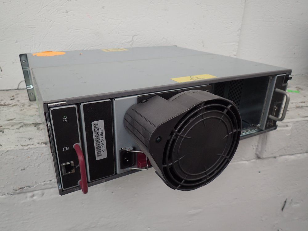 Compaq Shelf Enclosure - 70-40019-01