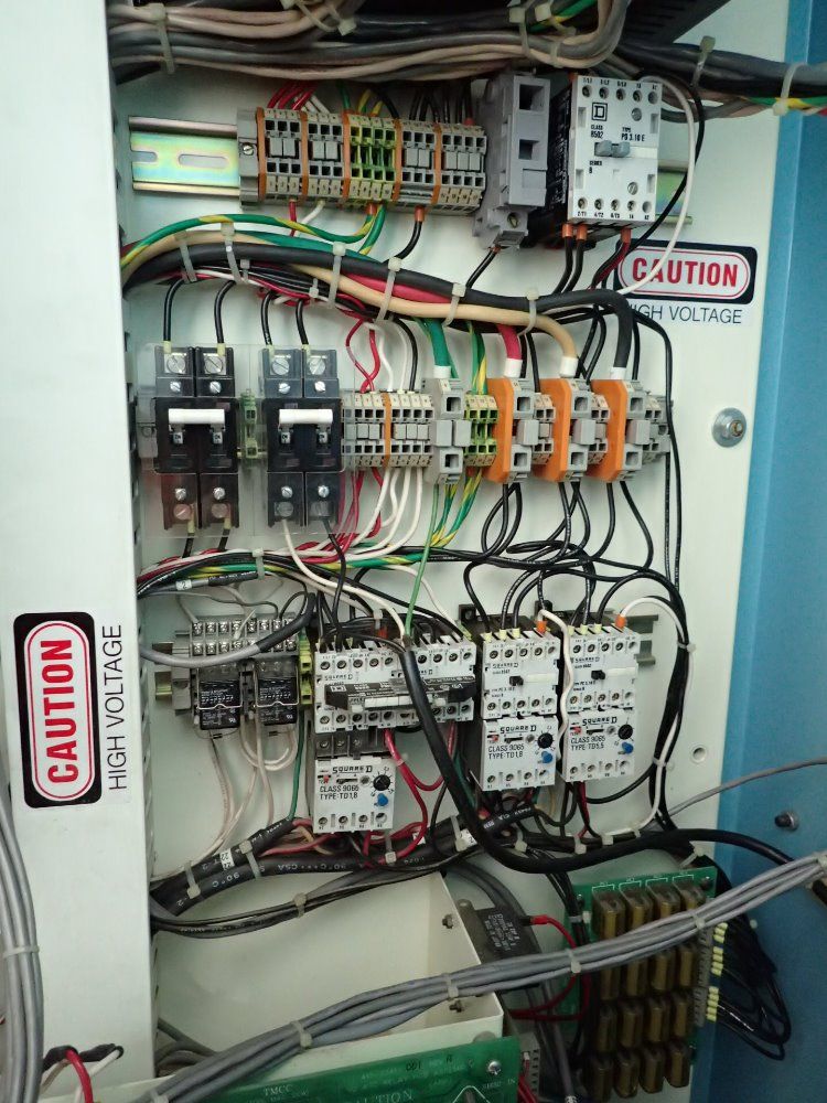 Hurco 26'' X 56'' Table Cnc Vmc - 40slv