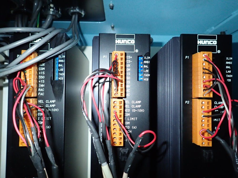 Hurco 26'' X 56'' Table Cnc Vmc - 40slv