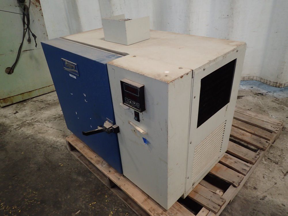 Tenney Environmental Chamber - Tjr