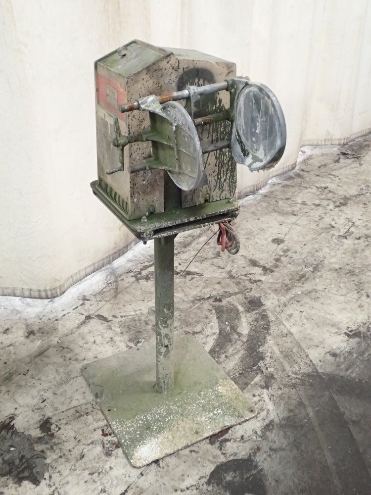 Red Devil Paint Shaker